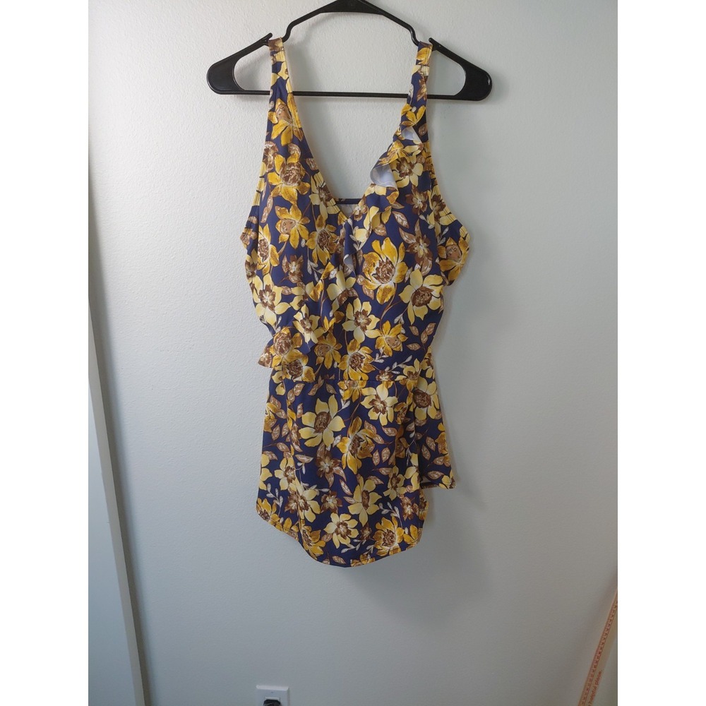 Denim‎ & Co. Beach Ruffle Trim V-Neck Swim Dress Size: 16